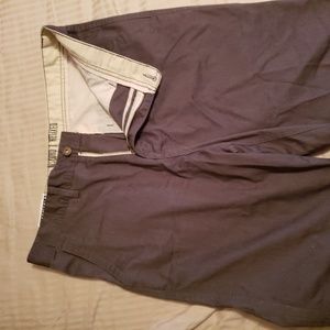 Free world discord relaxed  olive chino walking sh